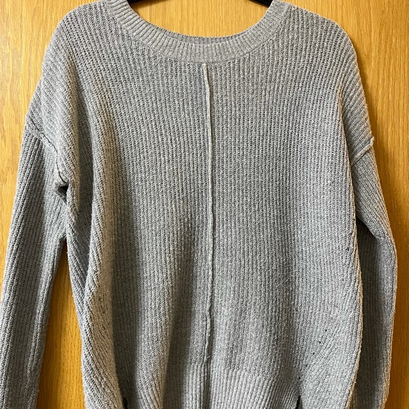 Grey Sweater - Picture 1 of 3